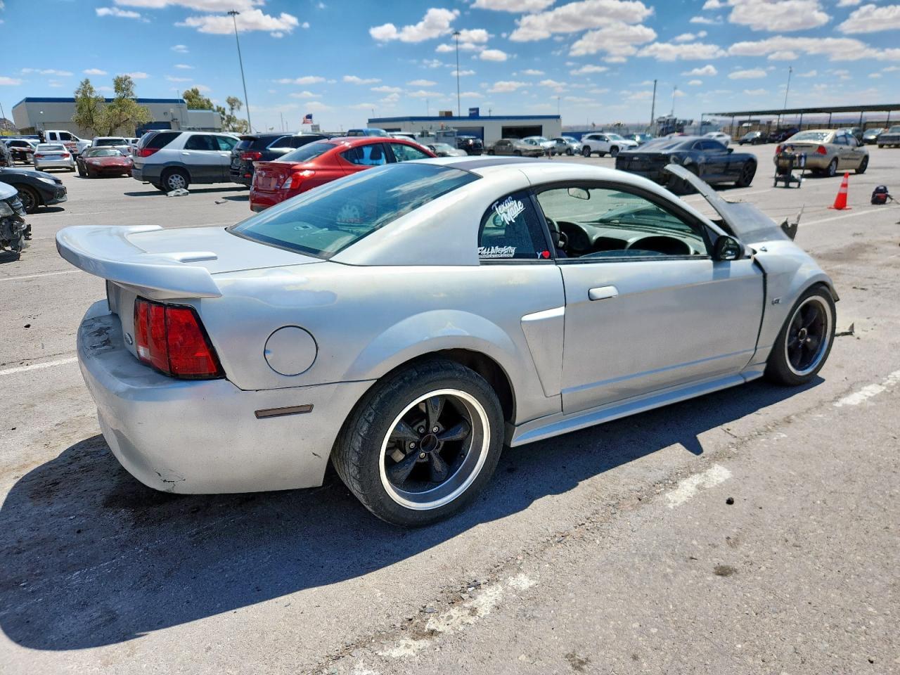 2000 FORD MUSTANG