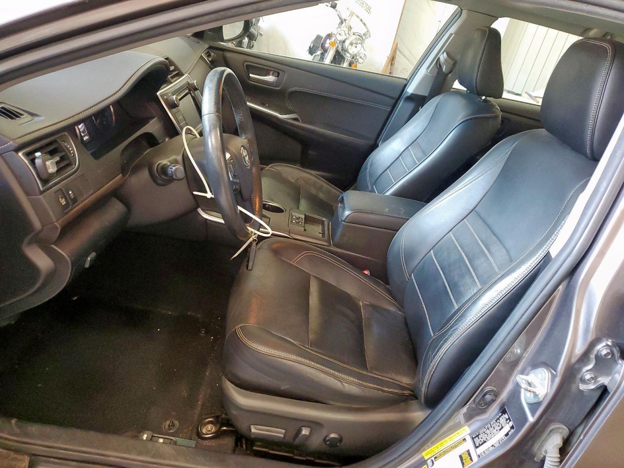 2015 TOYOTA CAMRY