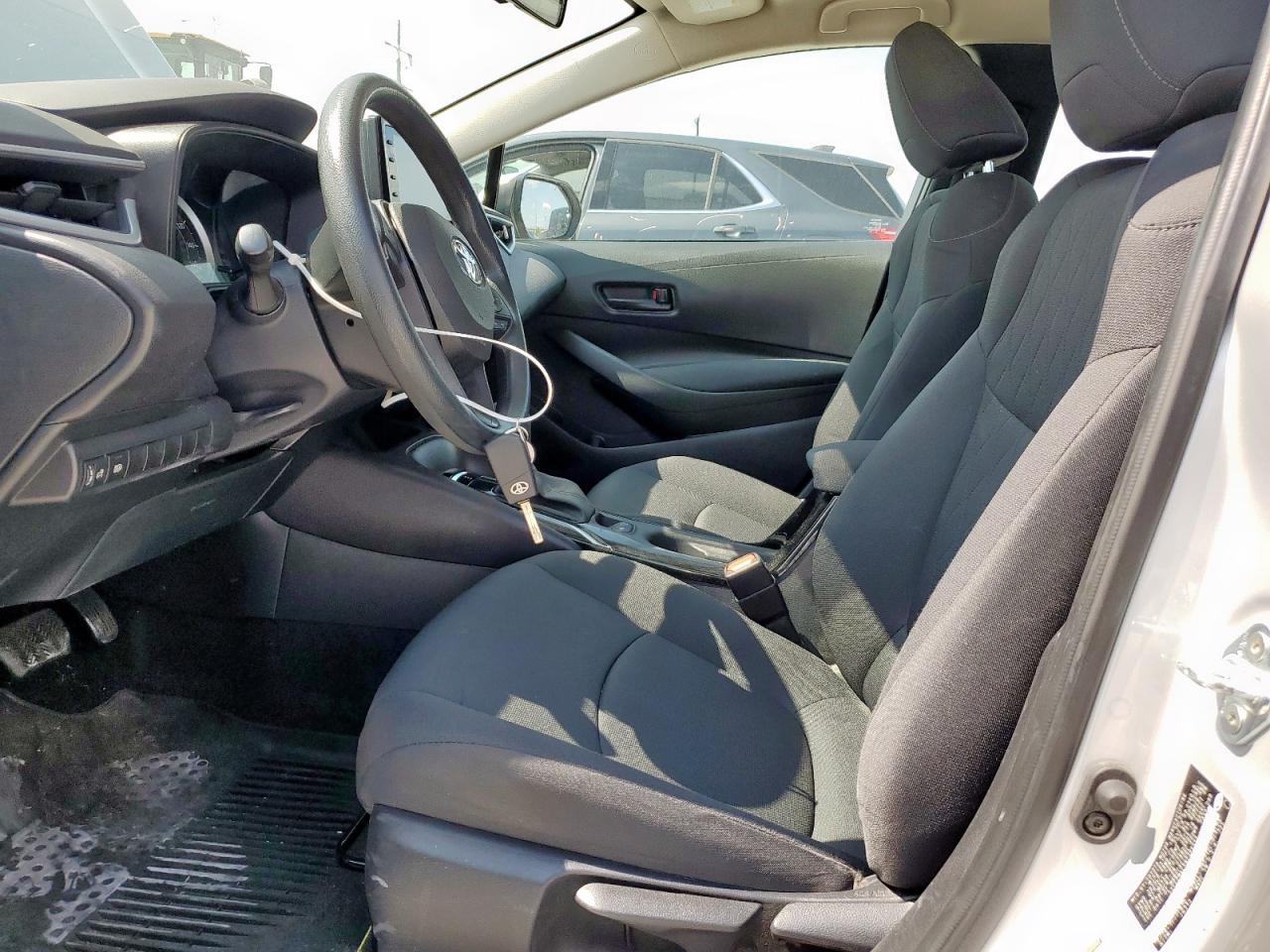 2022 TOYOTA COROLLA