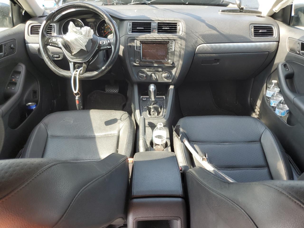 2017 VOLKSWAGEN JETTA