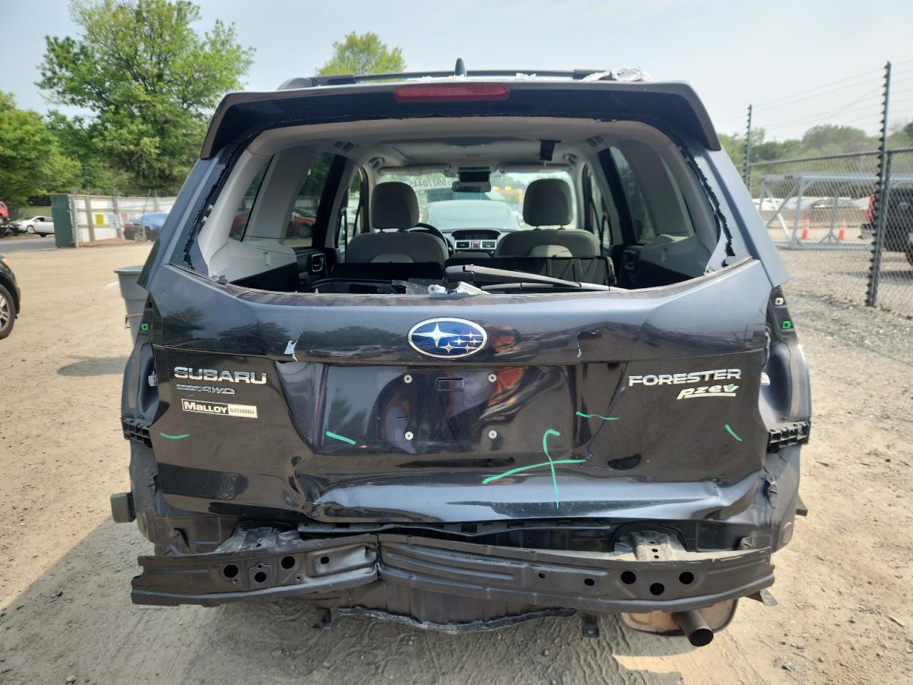 2017 SUBARU FORESTER