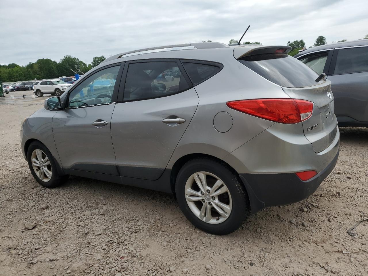 2010 HYUNDAI TUCSON
