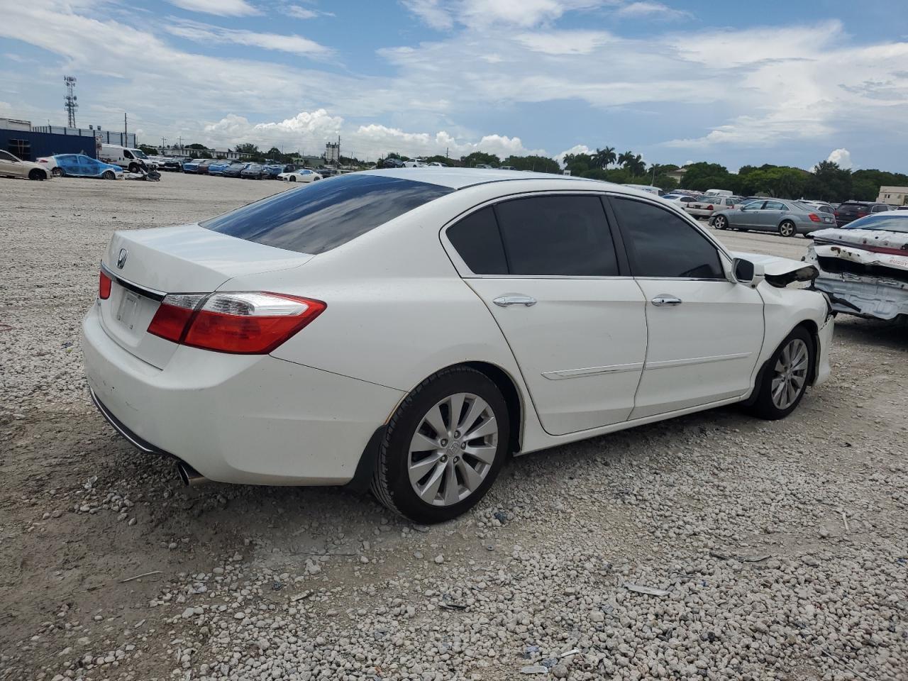 2013 HONDA ACCORD