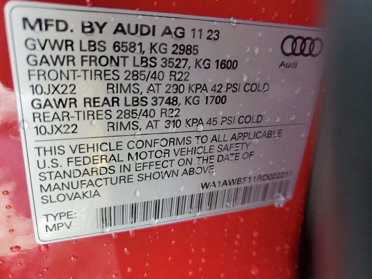 2024 AUDI SQ8