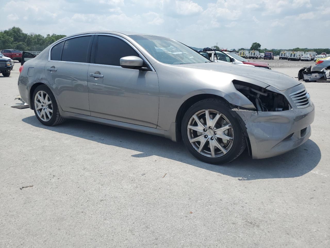 2009 INFINITI G37