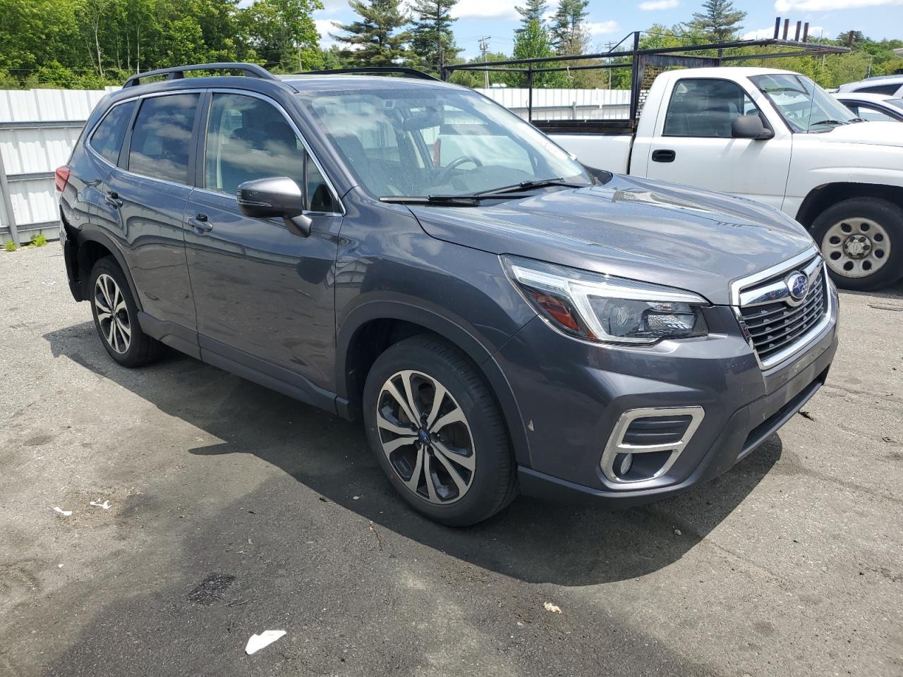 2021 SUBARU FORESTER
