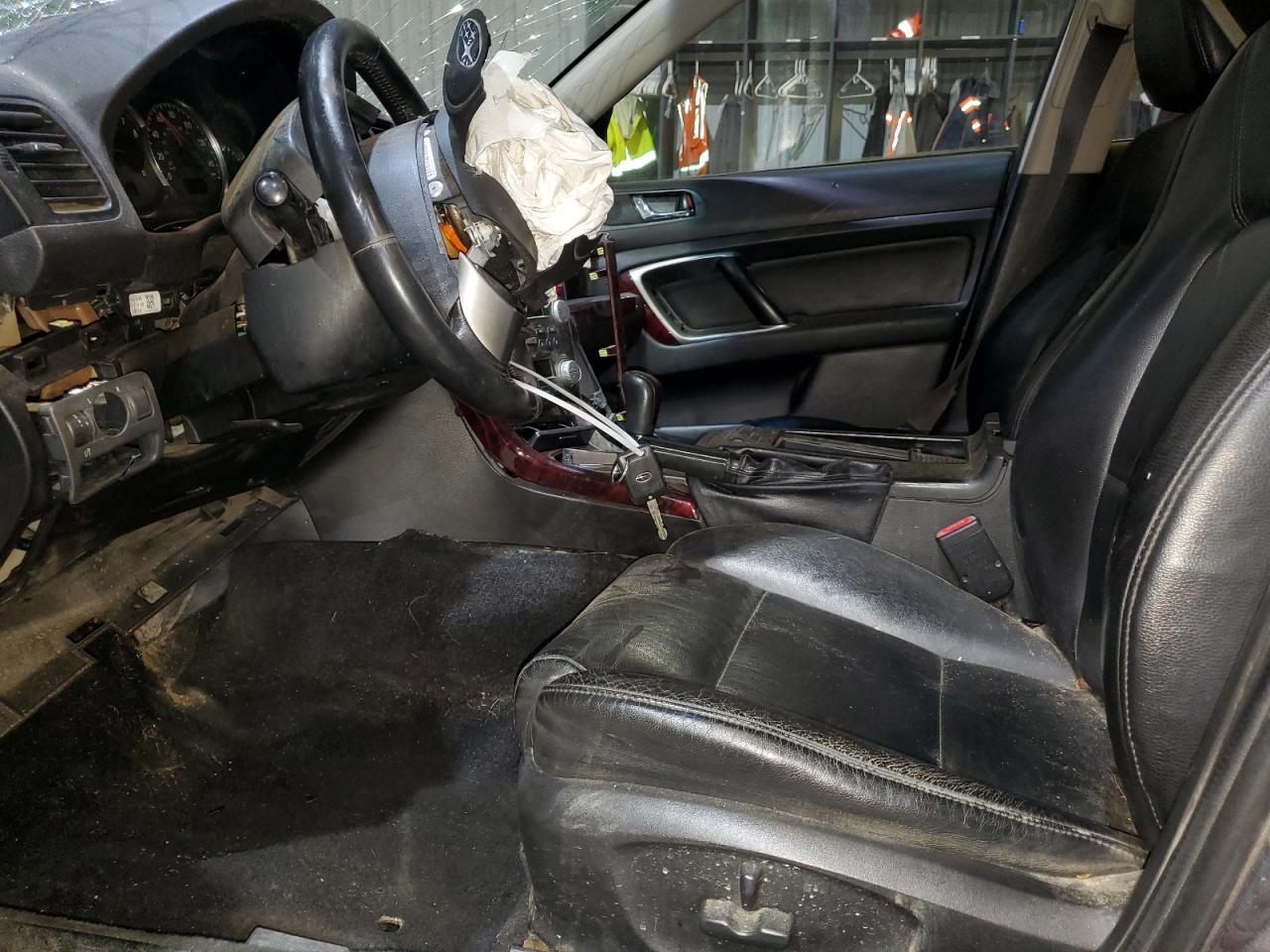 2008 SUBARU Outback