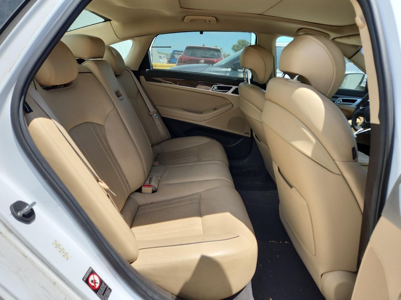2015 HYUNDAI GENESIS