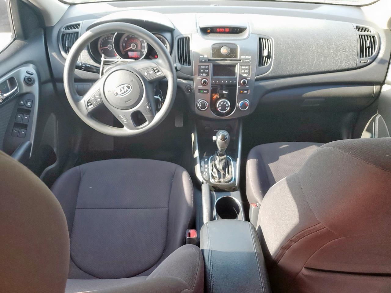2013 KIA FORTE