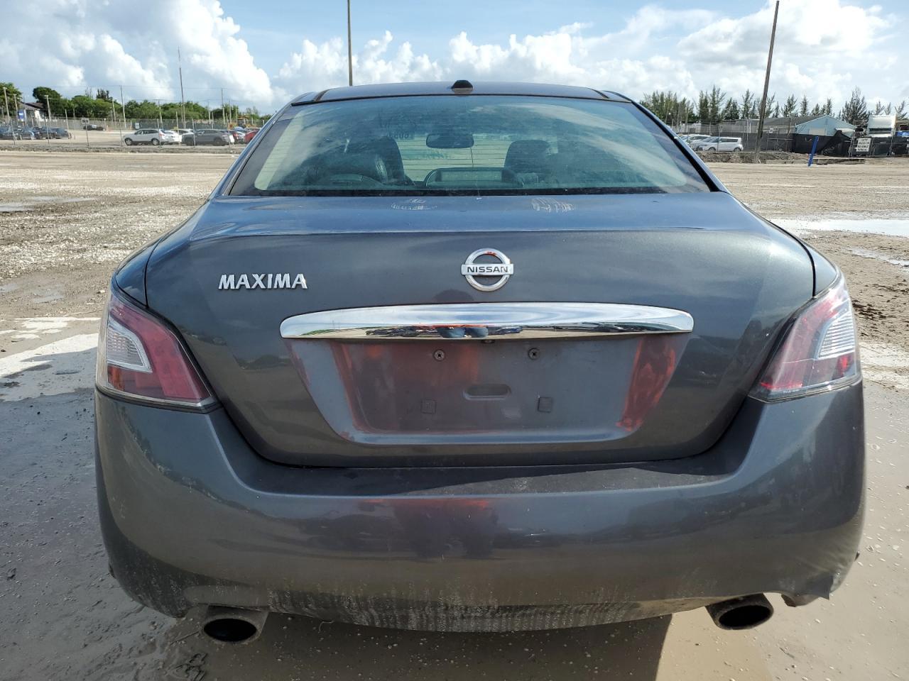 2012 NISSAN Maxima
