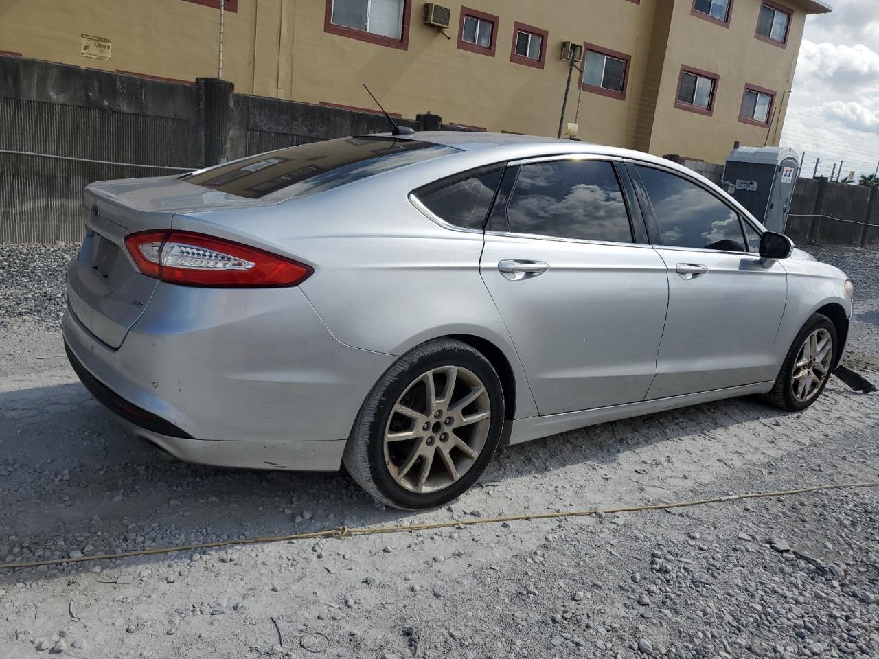 2015 FORD FUSION