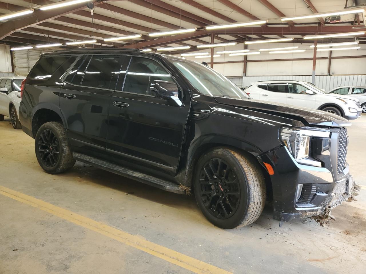 2023 GMC Yukon