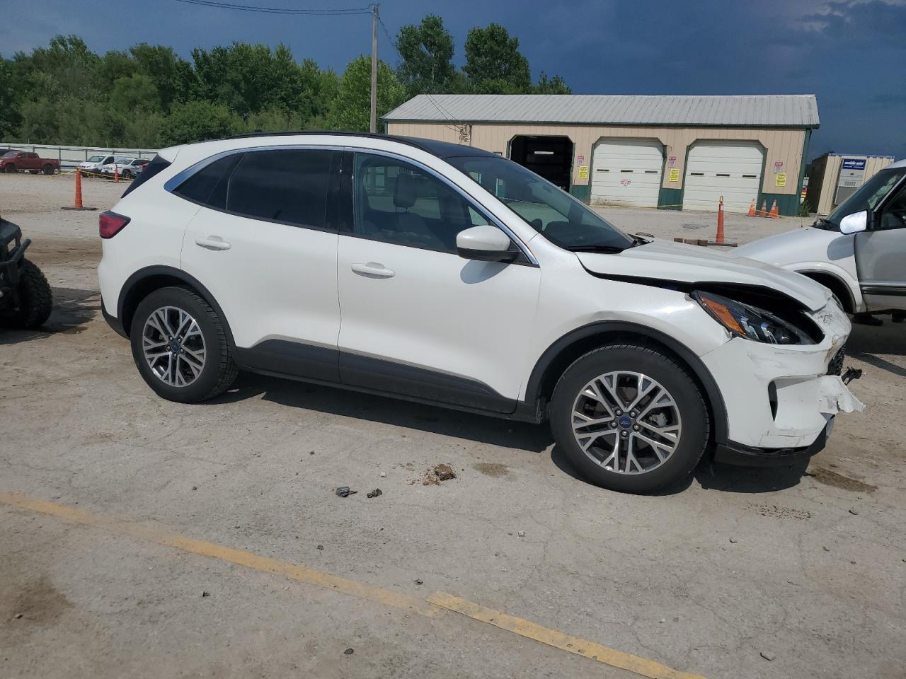 2020 FORD ESCAPE