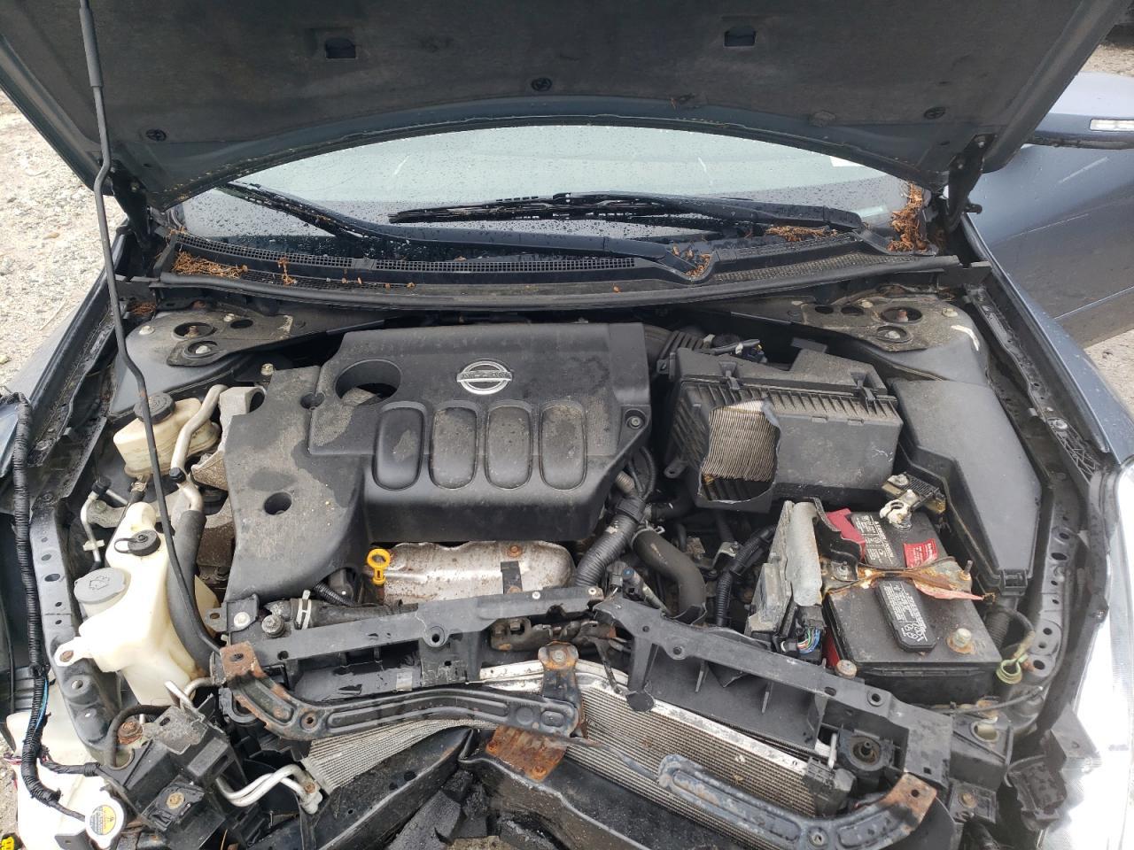 2010 NISSAN ALTIMA