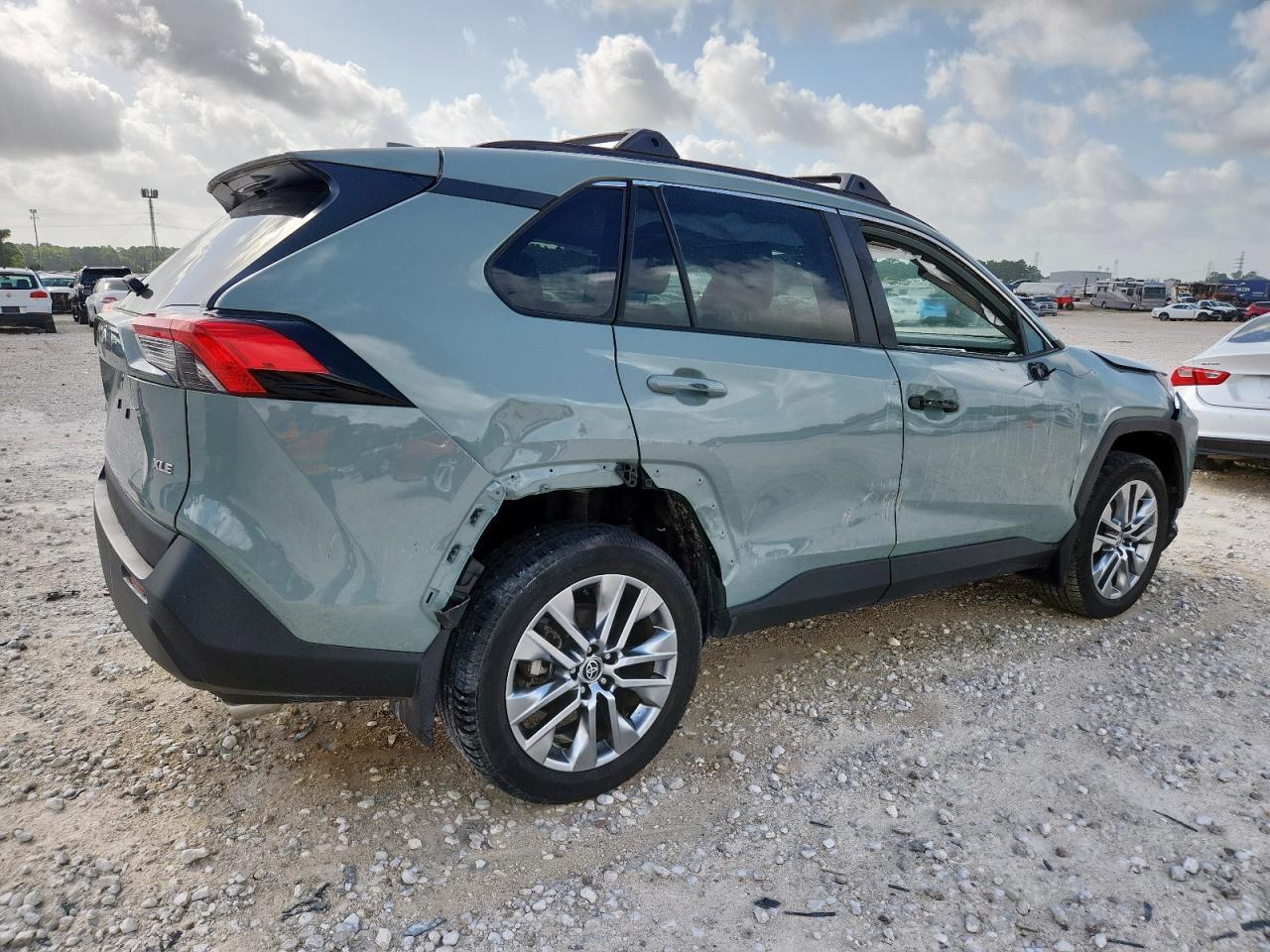 2023 TOYOTA RAV4