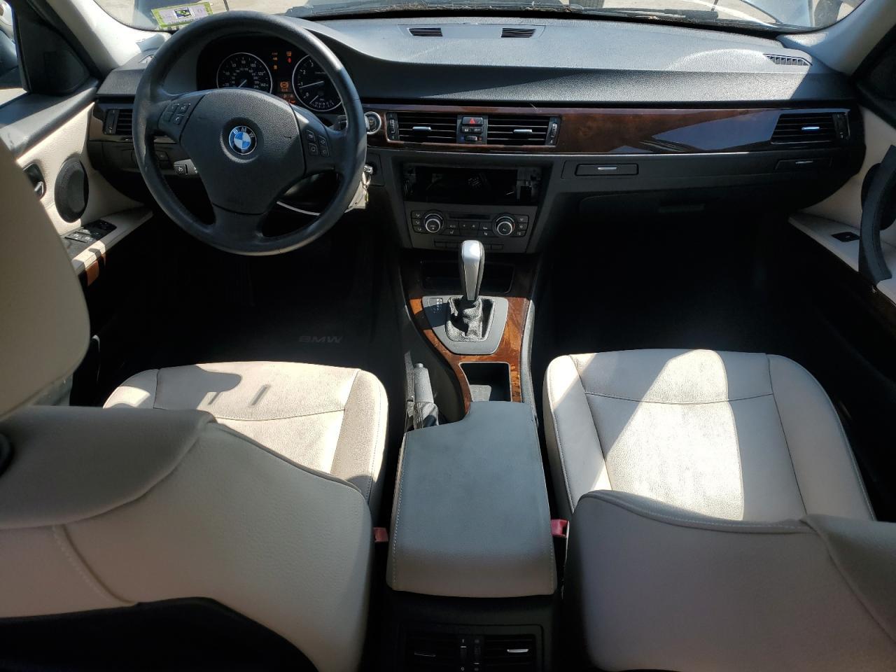 2011 BMW 3 SERIES