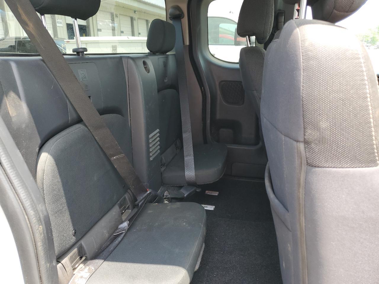 2022 NISSAN Frontier