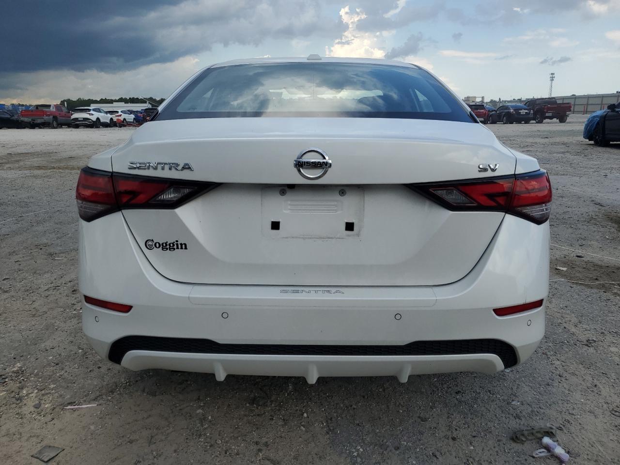 2022 NISSAN SENTRA