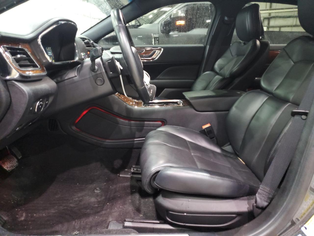 2019 LINCOLN Continental
