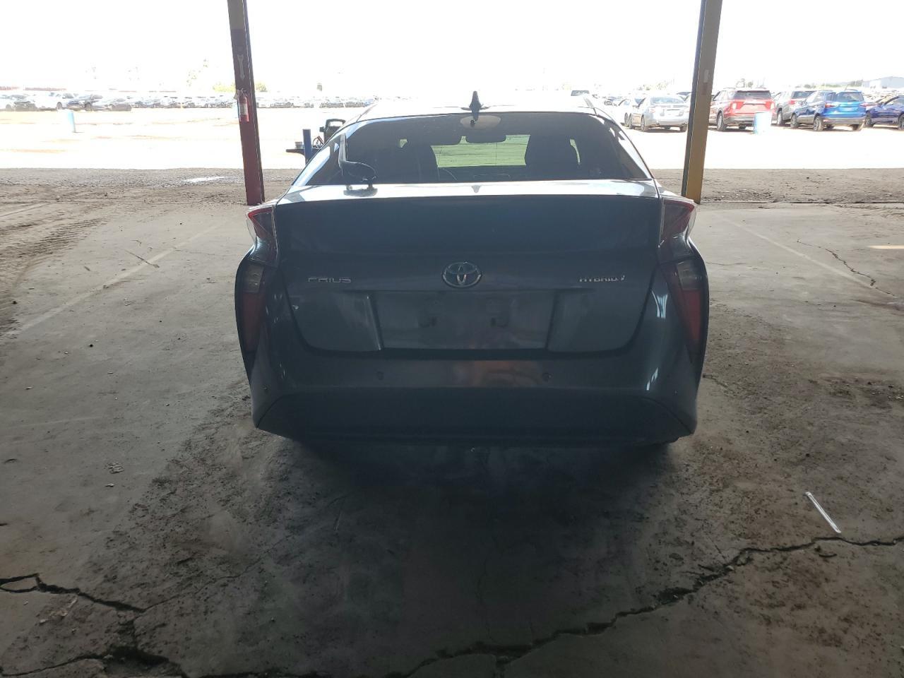 2017 TOYOTA PRIUS
