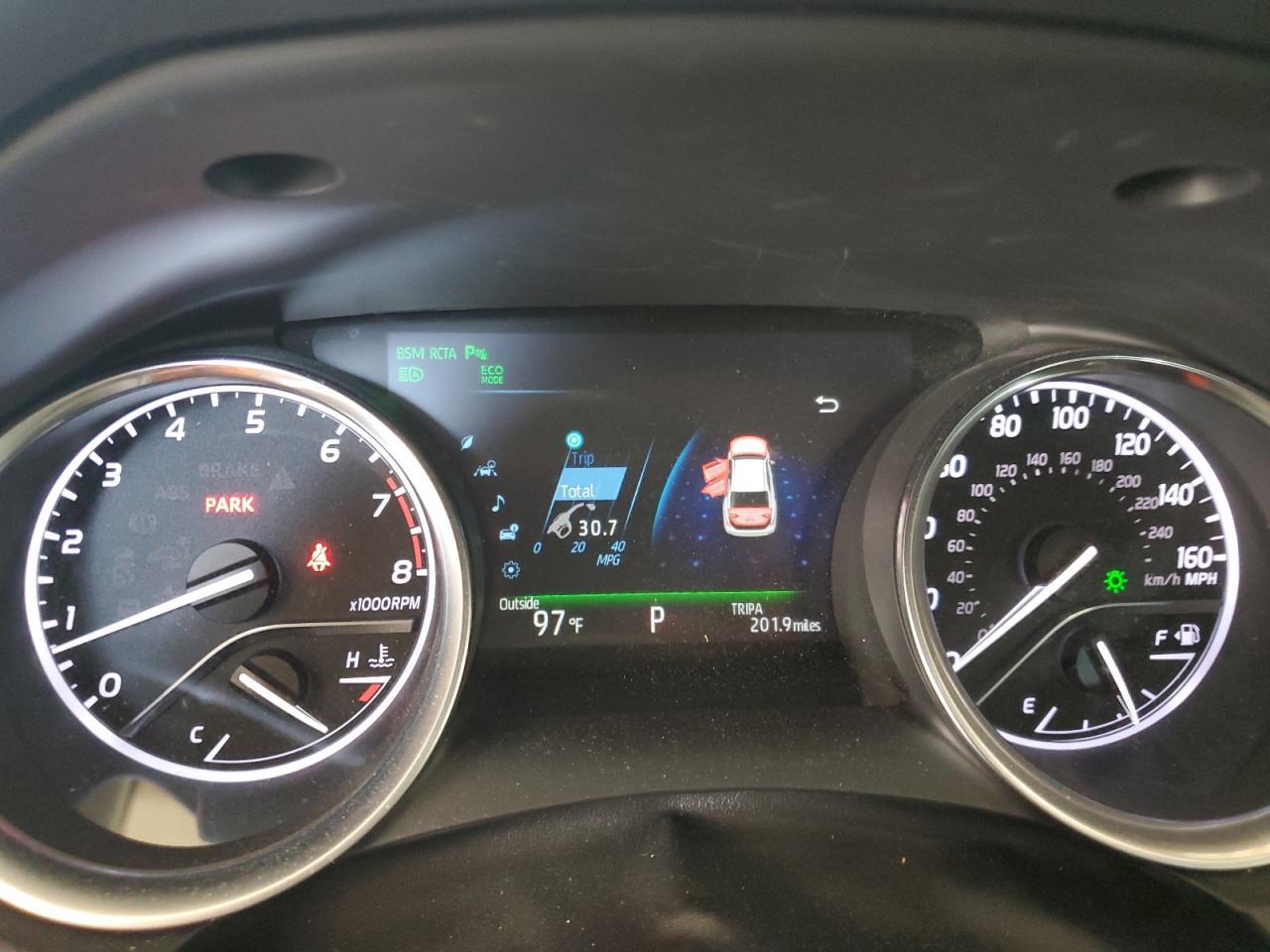 2018 TOYOTA CAMRY
