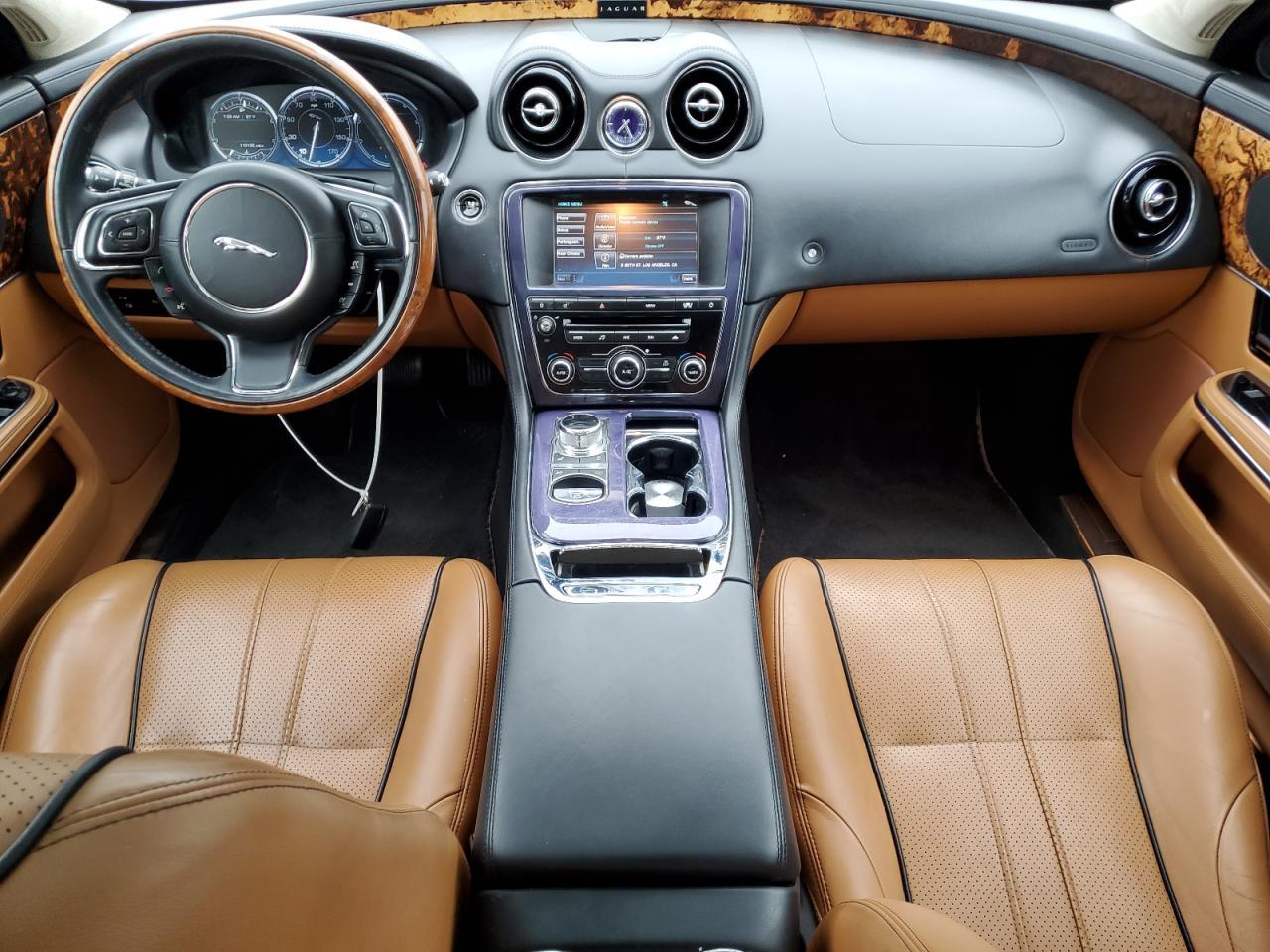 2011 JAGUAR Xj-Series
