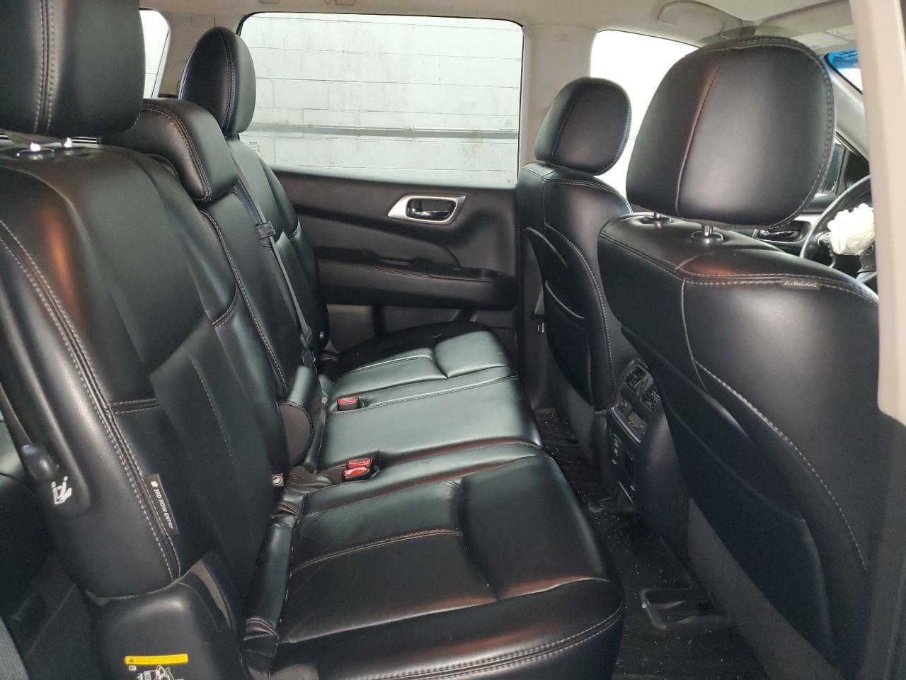 2018 NISSAN PATHFINDER