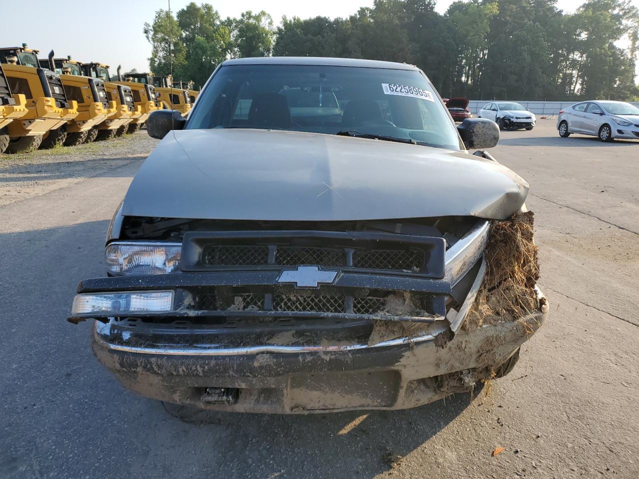 2003 CHEVROLET S10