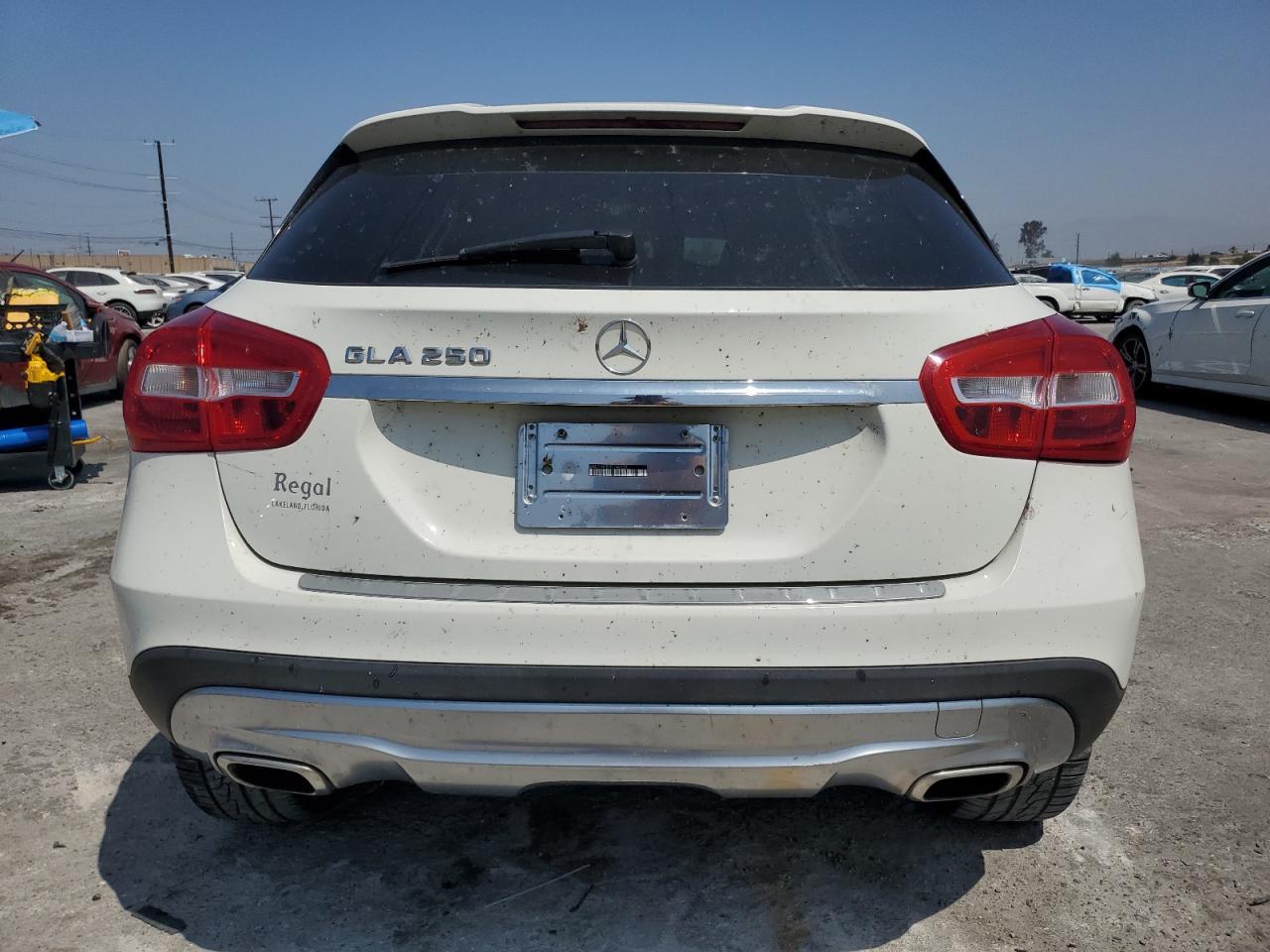 2015 MERCEDES-BENZ GLA-Class