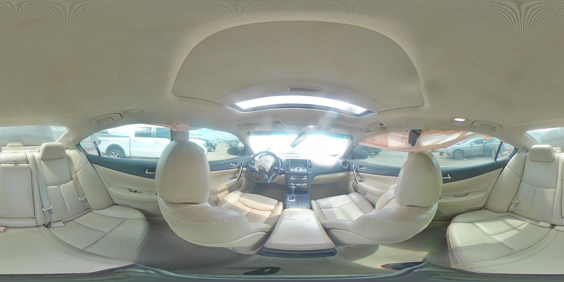 2014 NISSAN Maxima