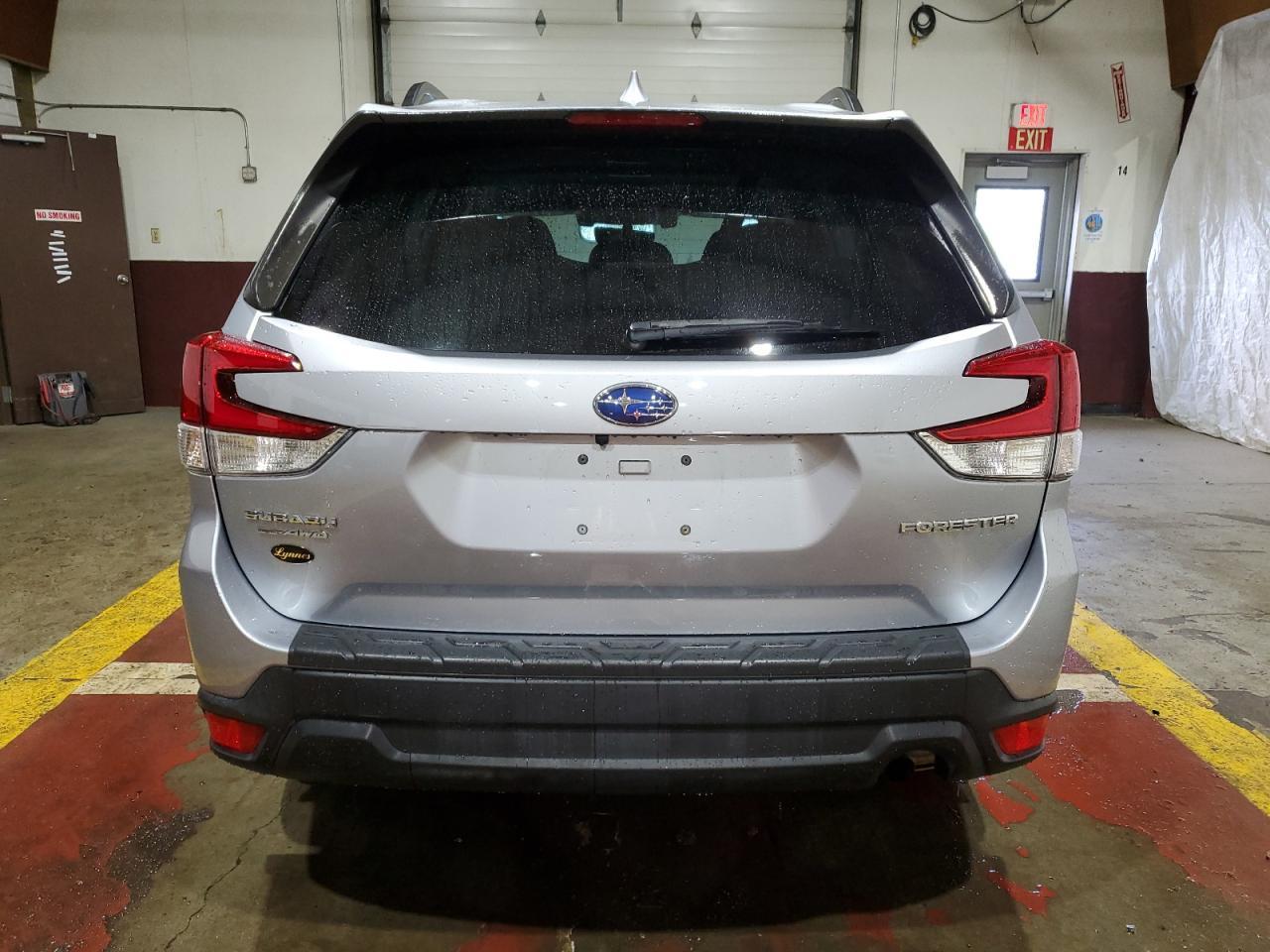 2021 SUBARU FORESTER