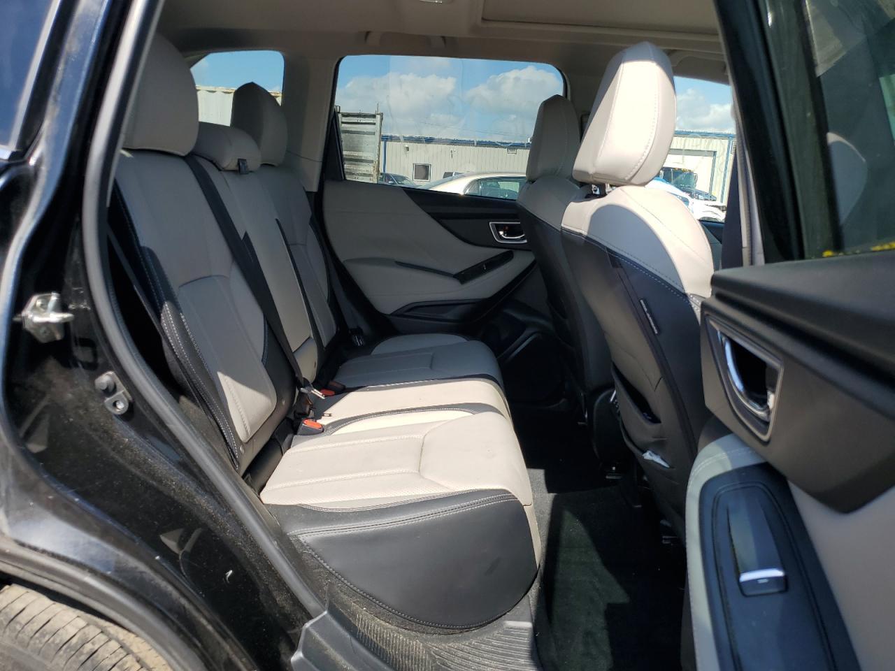 2020 SUBARU FORESTER