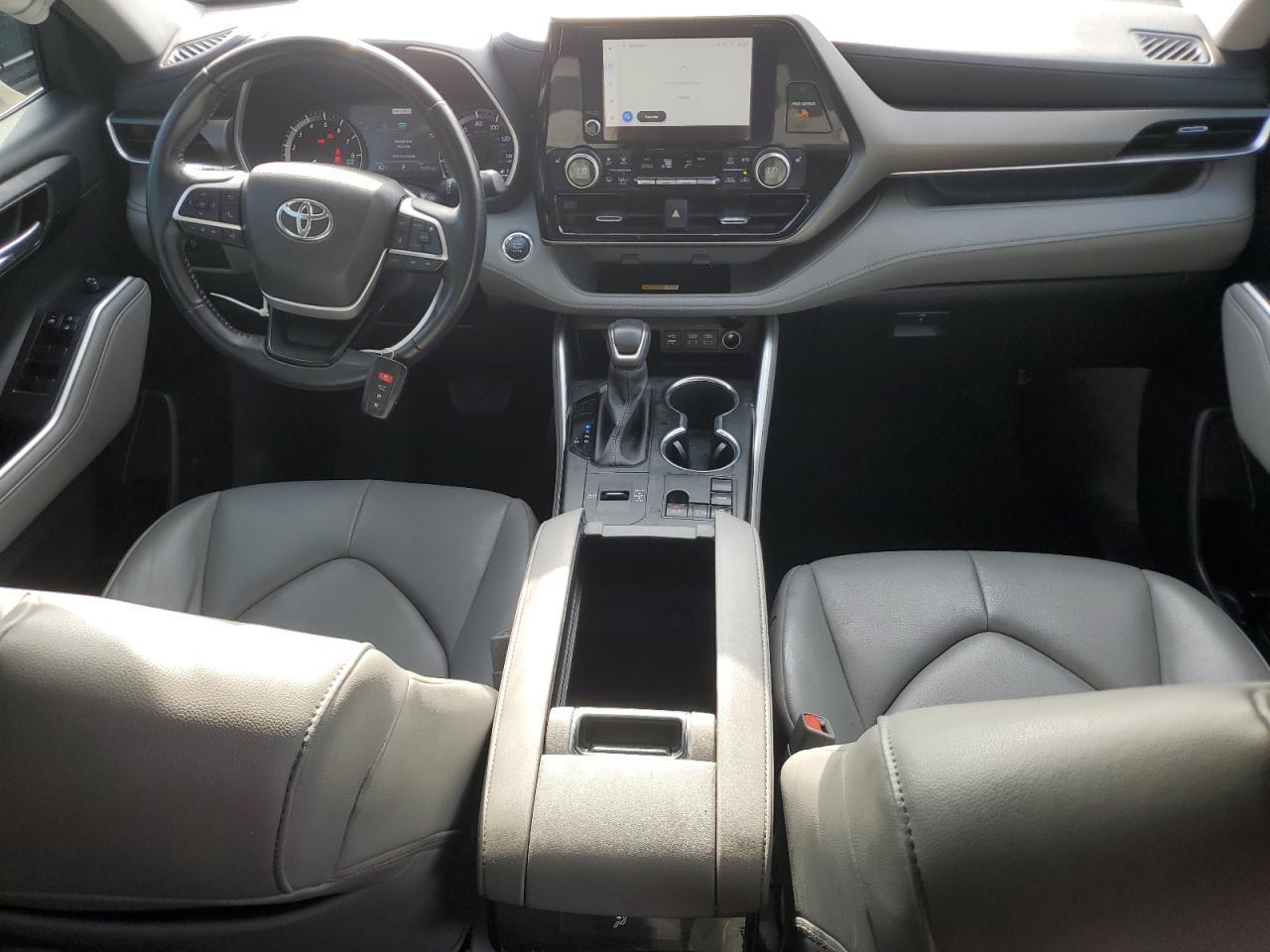 2023 TOYOTA HIGHLANDER