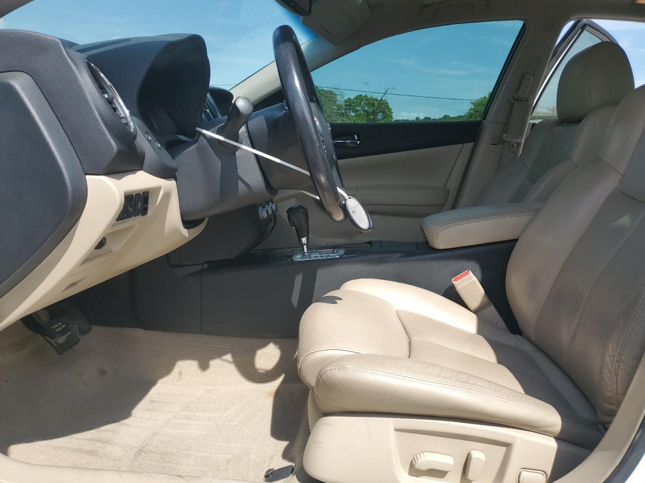2014 NISSAN Maxima