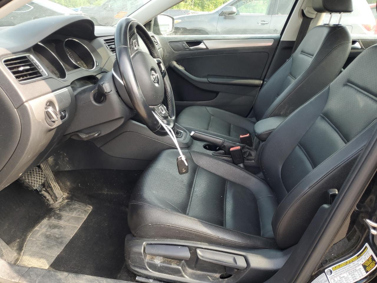 2017 VOLKSWAGEN JETTA