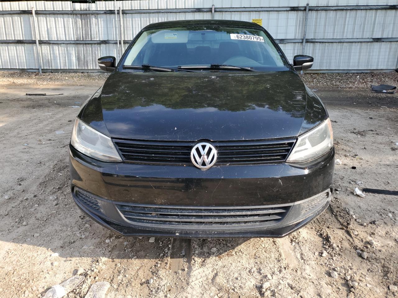 2012 VOLKSWAGEN JETTA