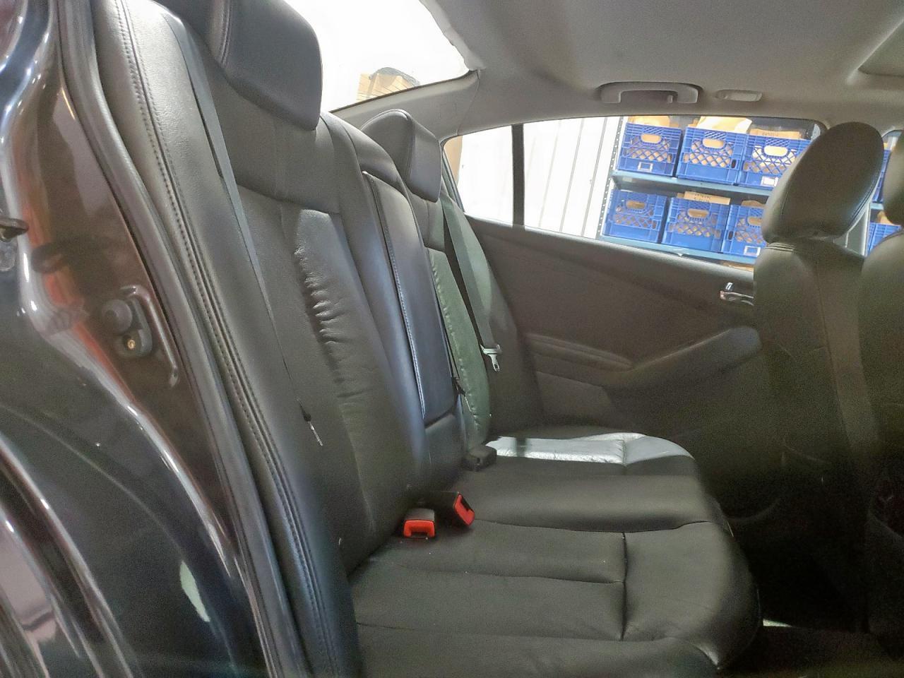 2010 NISSAN ALTIMA