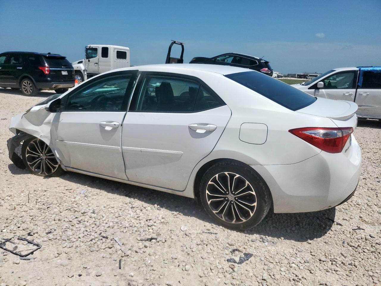 2016 TOYOTA COROLLA