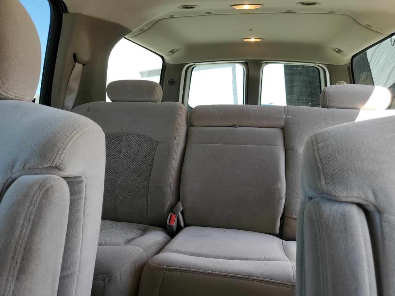 2001 CHEVROLET Suburban