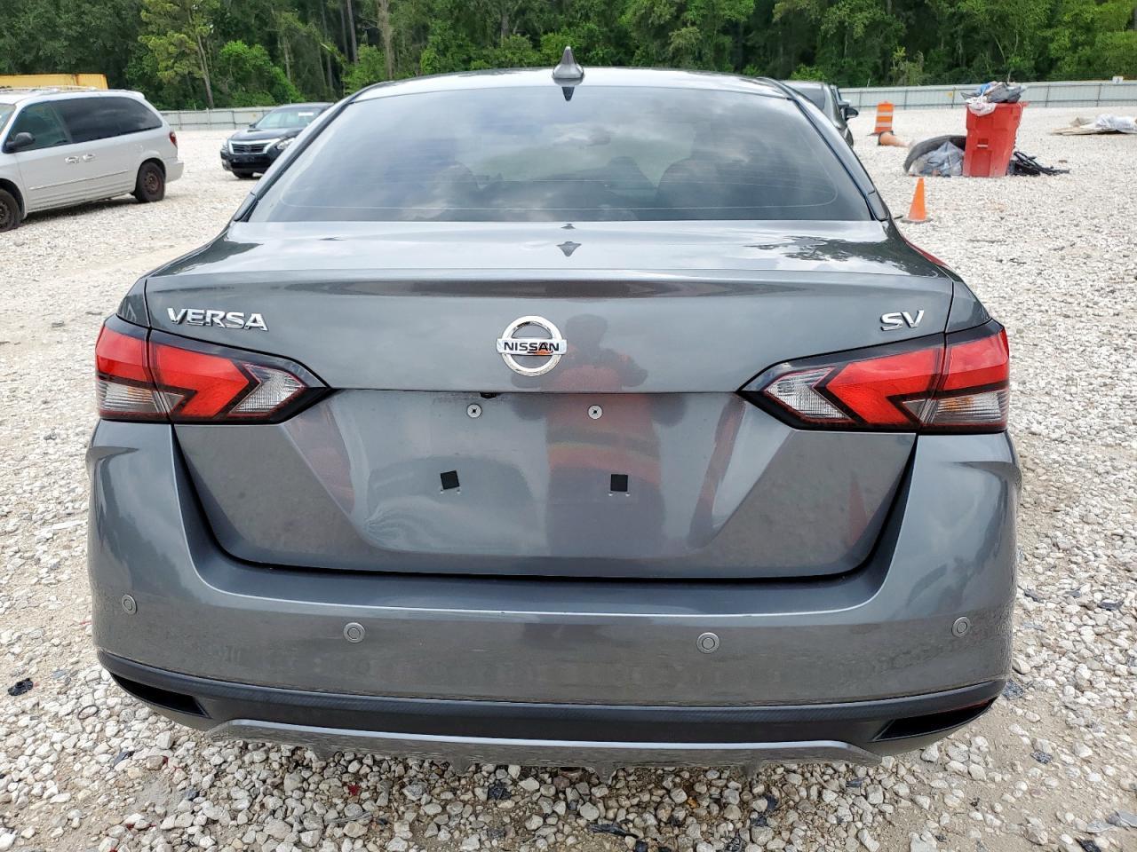 2021 NISSAN VERSA