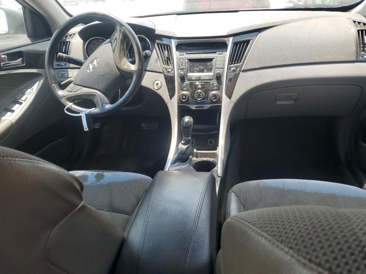2014 HYUNDAI SONATA