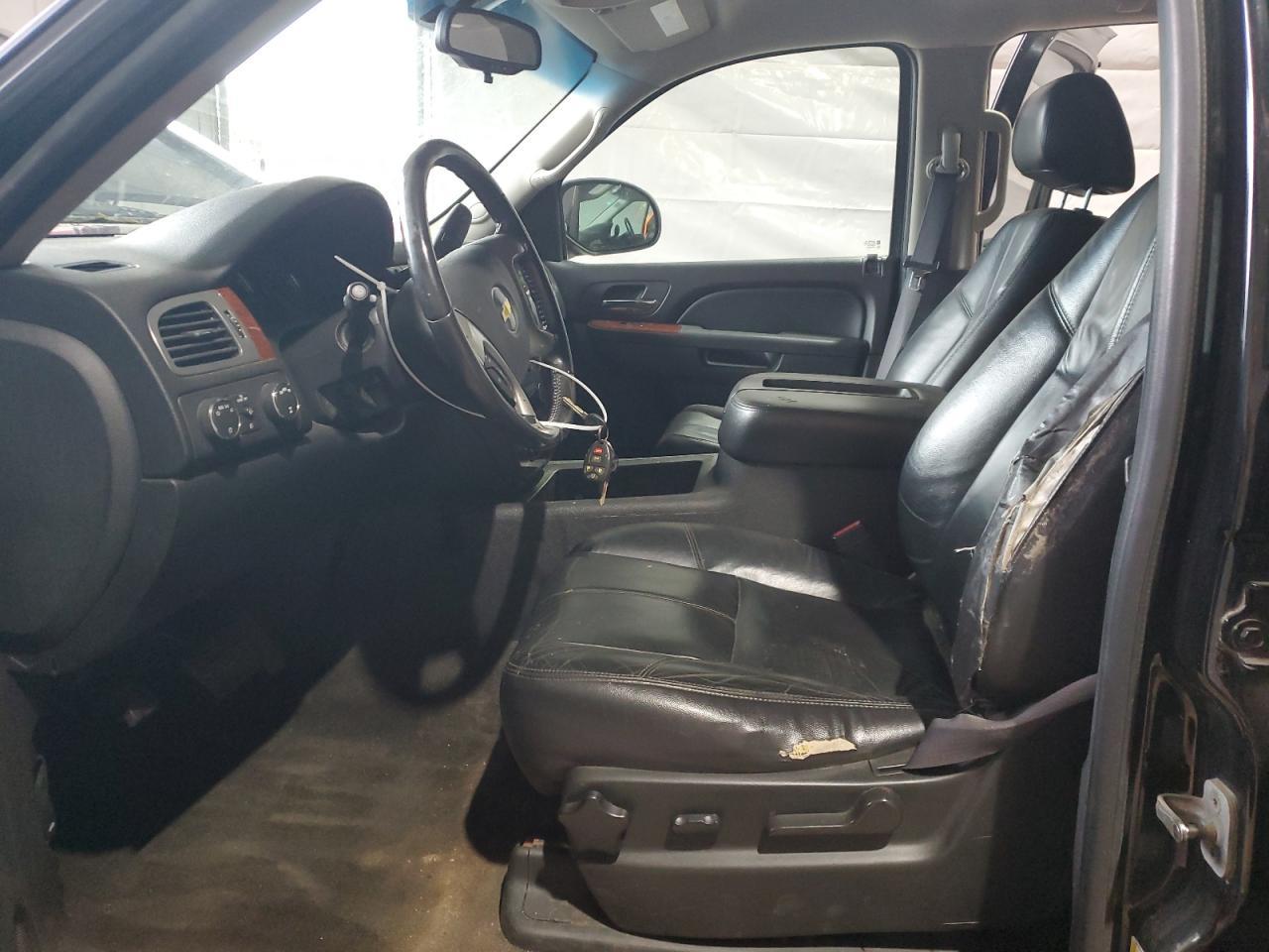 2011 CHEVROLET Suburban