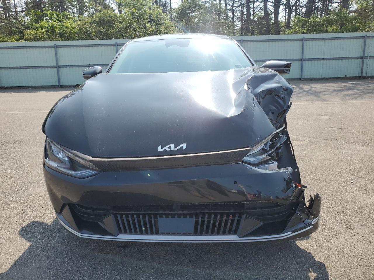 2022 KIA EV6