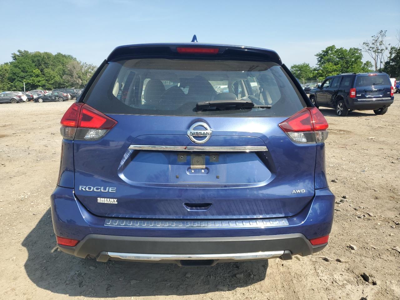 2017 NISSAN ROGUE