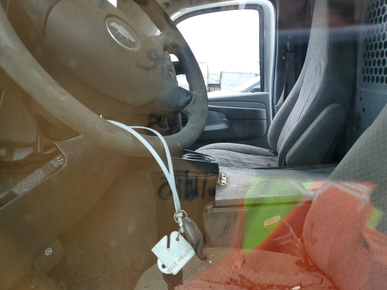 2012 CHEVROLET EXPRESS 2500