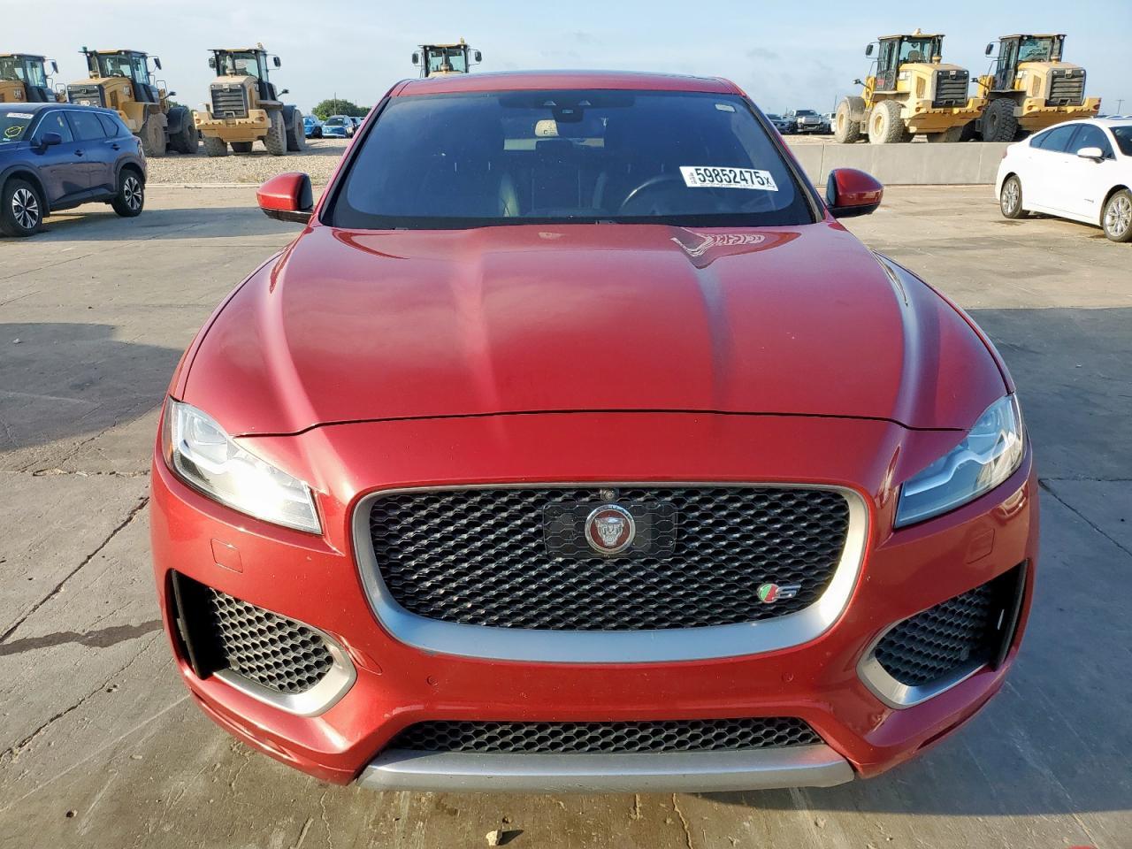 2017 JAGUAR F-Pace