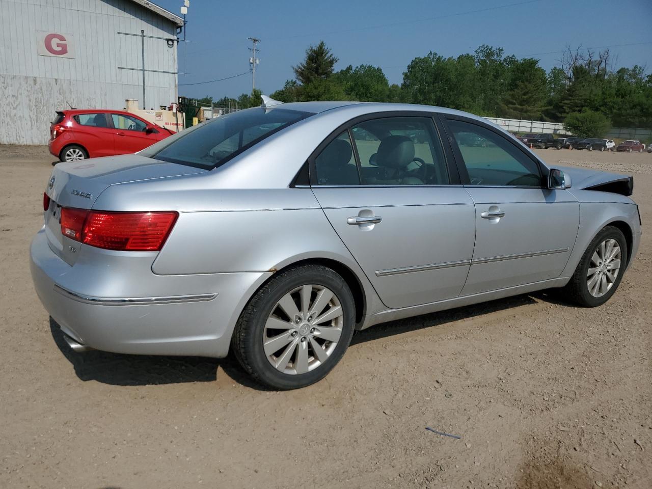 2009 HYUNDAI SONATA