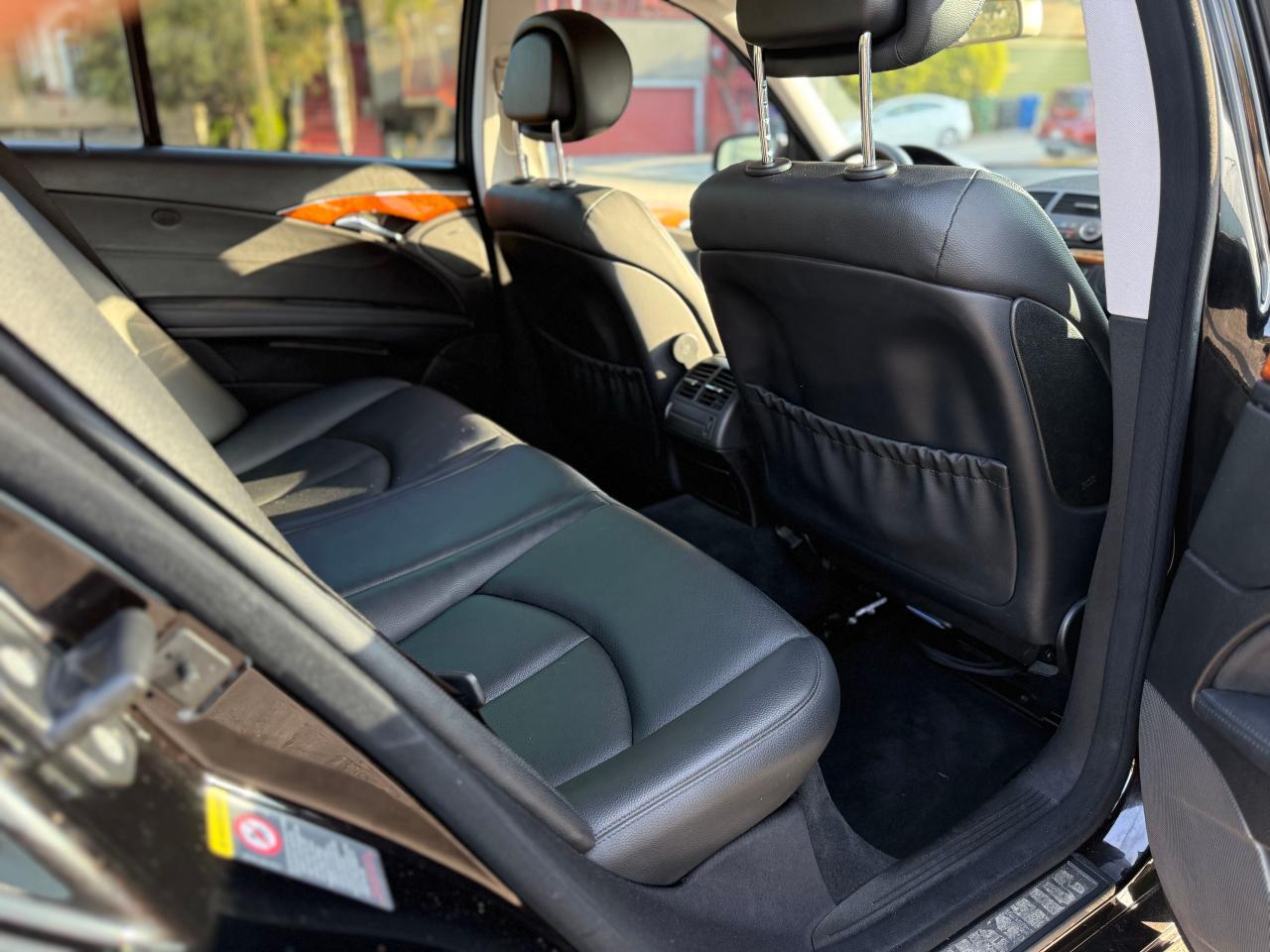 2009 MERCEDES-BENZ E-Class
