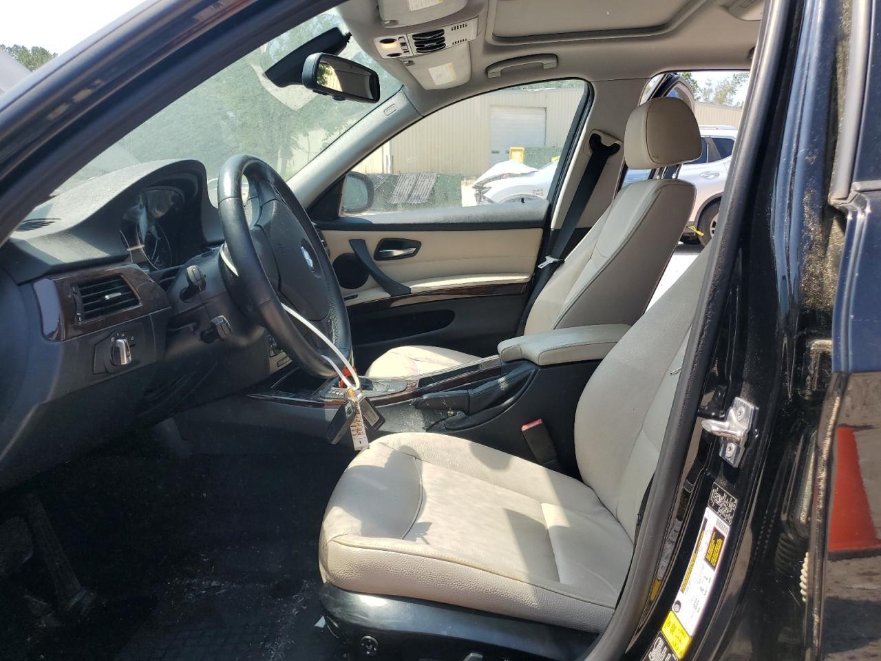 2011 BMW 3 SERIES