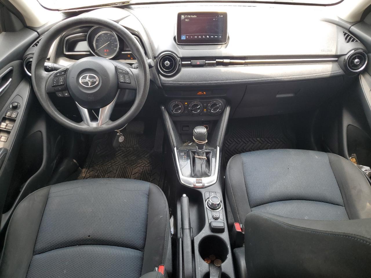 2016 TOYOTA SCION